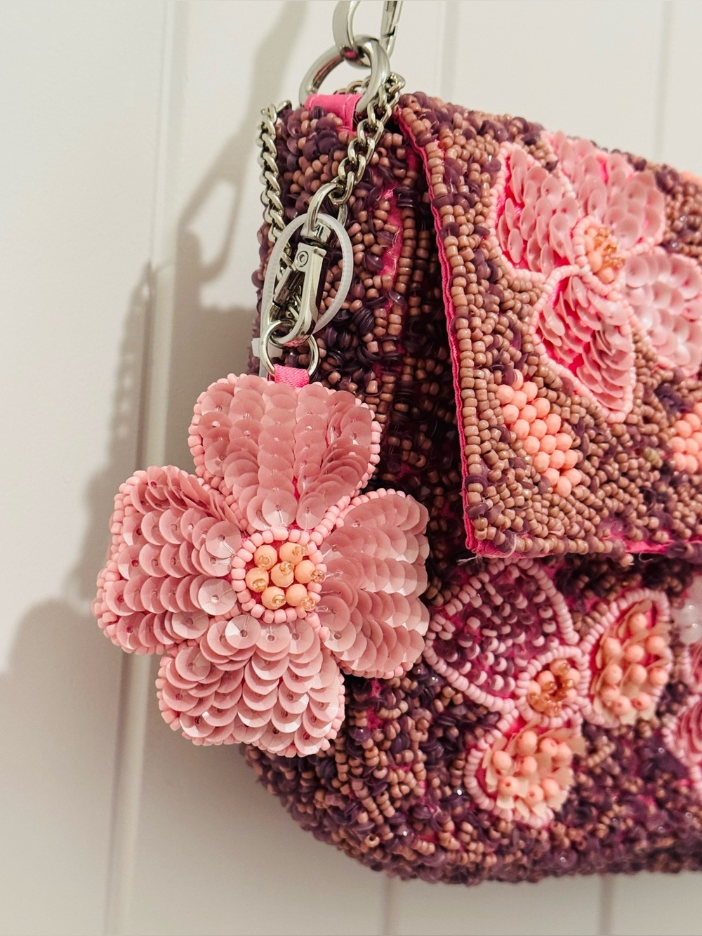 NWT Handmade in India Pink Floral Beaded Shoulder Bag with Detachable Charm - Picture 2 of 16